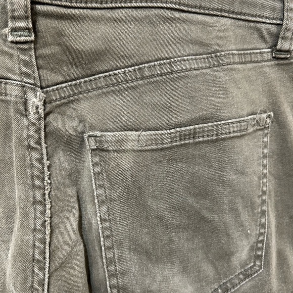 Uniqlo Jeans - Picture 5 of 5
